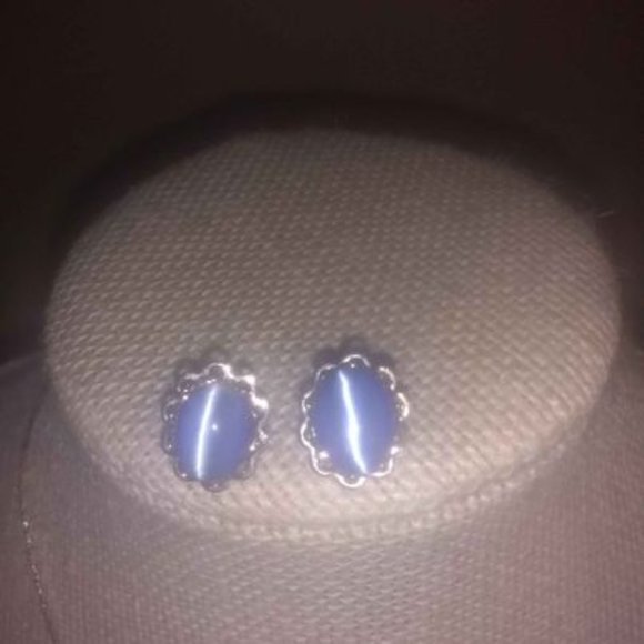 Blue Cat's Eye Necklace plus Earrings Set - Picture 3 of 5